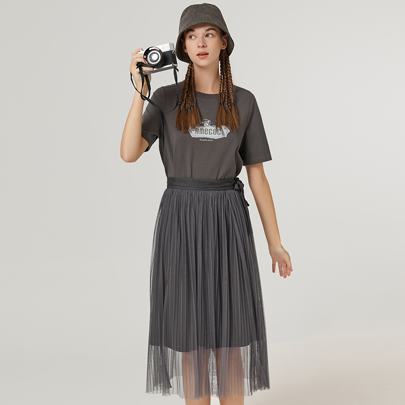 Famecoco范可儿休闲时尚套装女夏款减龄俏皮小清新两件套F223EA009