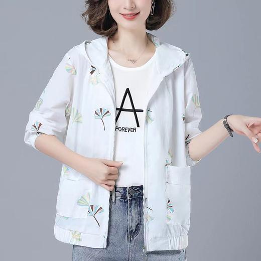 TG145357 防晒衣女长袖轻薄外套夏季新款中年妈妈装宽松大码连帽休闲上衣 商品图2