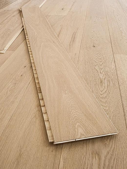 伽罗 JALO 三层实木复合地板-R款(第二代) 商品图0