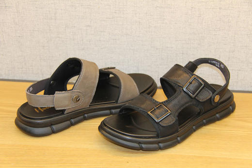 豪行夏新款11255312凉鞋男士休闲shus真皮沙滩鞋凉拖两用凉鞋软底 专柜正品 商品图4