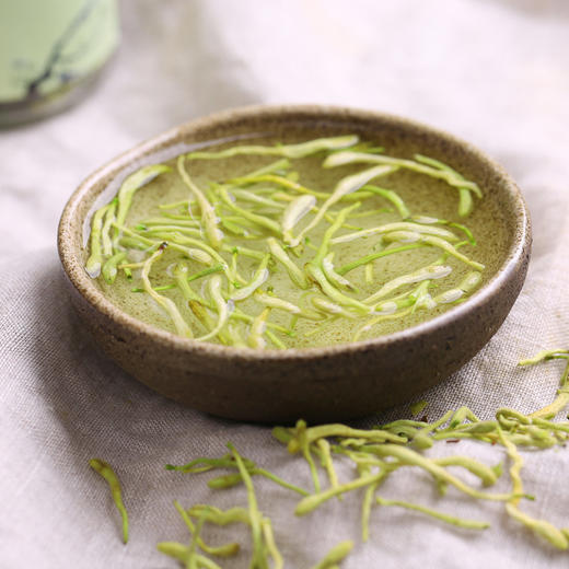 【张太和金银花 35g/瓶】自然晾干 清淡甘爽，茶汤清亮 自然醇香 商品图0