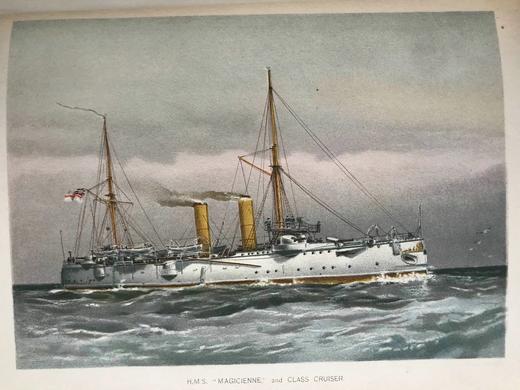 约19世纪后期 英国皇家海军史（全6卷） 约40余幅彩色版画插图 漆布精装16开 商品图12