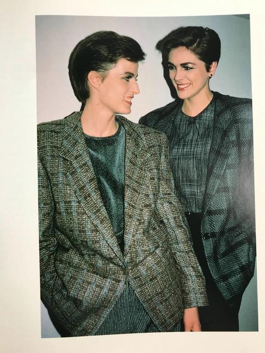 时尚五十年 约百余幅插图 精装大16开 商品图8