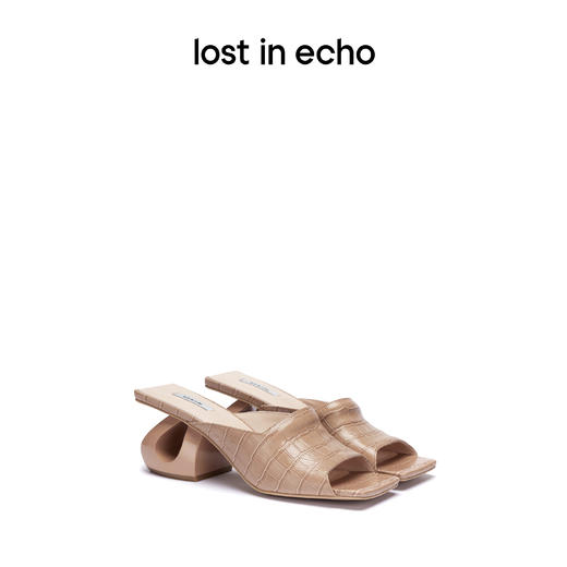 lost in echo 方头压纹牛皮镂空跟凉鞋 商品图0