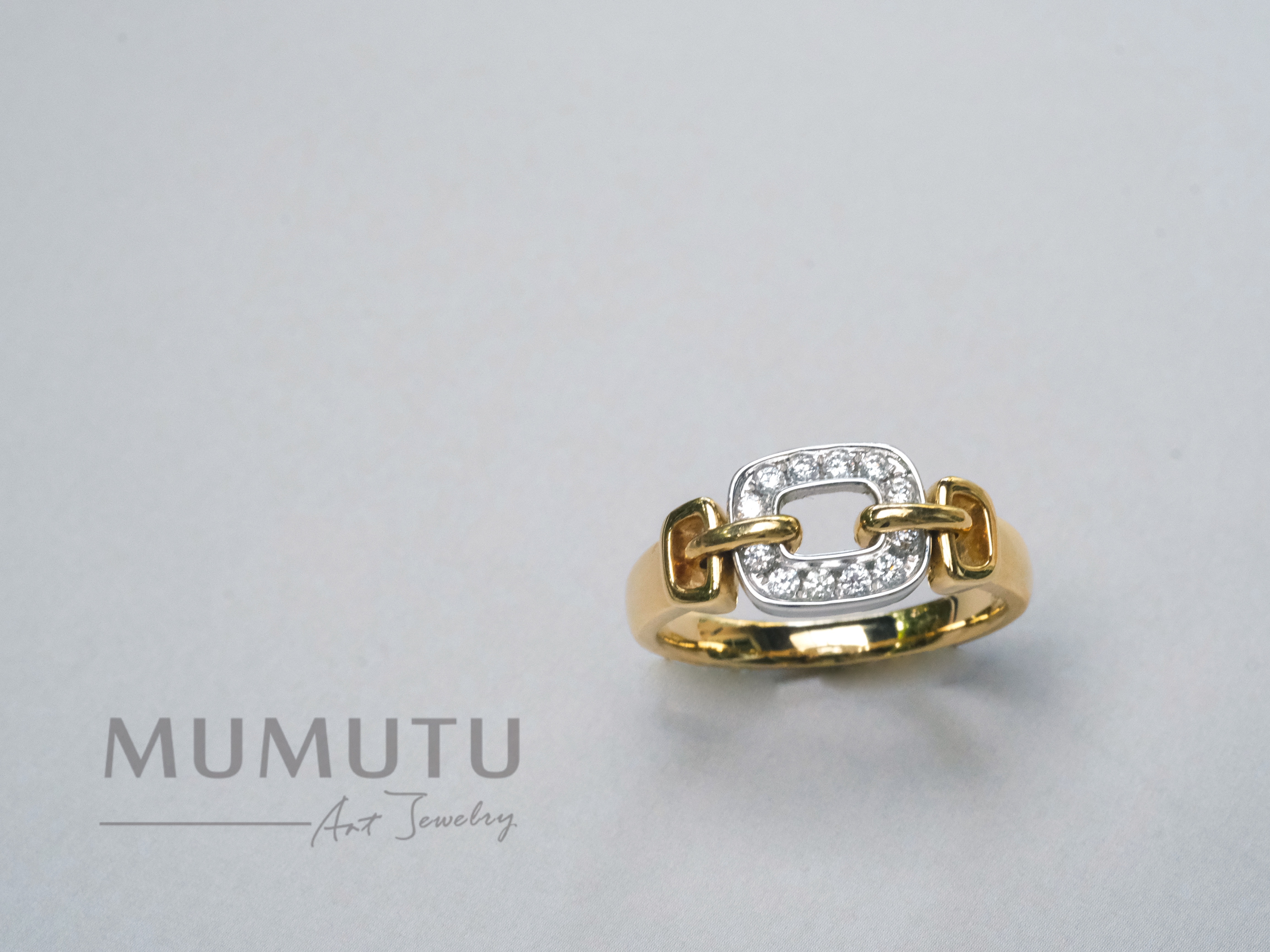 18K 方形嘉德钻石戒指