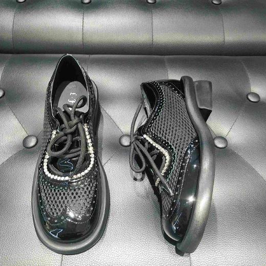 LFGJ 13903 复古超轻泡发底闪钻网眼鞋 商品图2