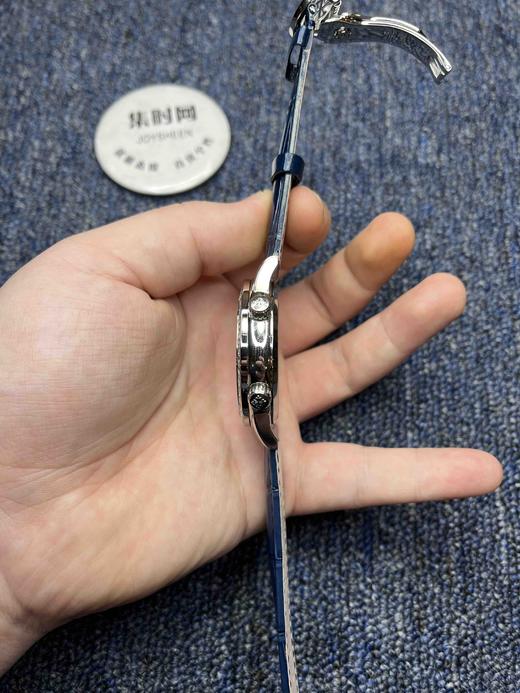 YL百达翡丽‮空星版级升‬6102天月款‮内日‬瓦苍‮列系穹‬你可想象‮空星把‬佩戴在腕上吗？ 商品图5