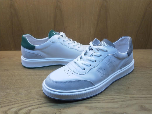 豪行春新款11195888小白鞋男士潮流透气百搭青年时尚休闲运动板鞋 专柜正品 商品图7