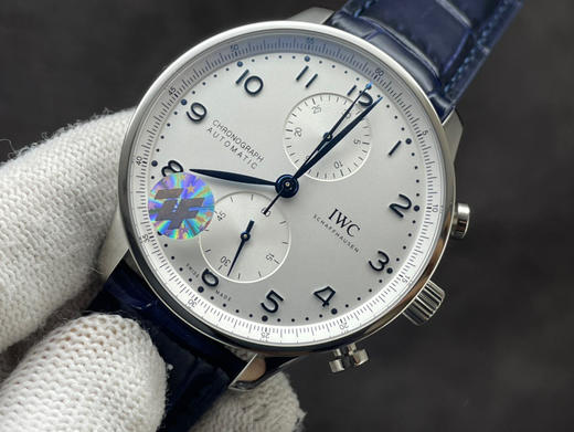 ZF万guo葡计IW371605（2019年大改款葡计）。尺寸41mmX13mm，皮表带，自动机械机芯，男士手表，透底 商品图14