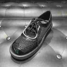 LFGJ 13903 复古超轻泡发底闪钻网眼鞋