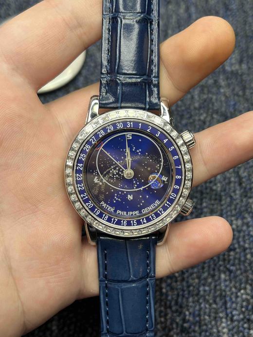 YL百达翡丽‮空星版级升‬6102天月款‮内日‬瓦苍‮列系穹‬你可想象‮空星把‬佩戴在腕上吗？ 商品图1