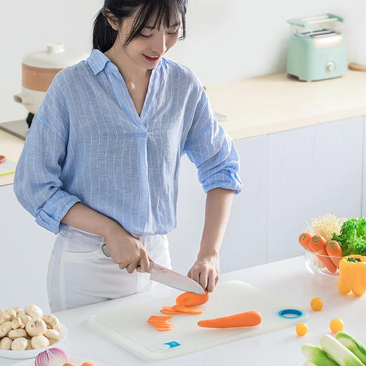 茶花 欧铂兹银离子砧板-M码+L码砧板菜板切菜板厨房案板水果塑料宿舍刀板 商品图1