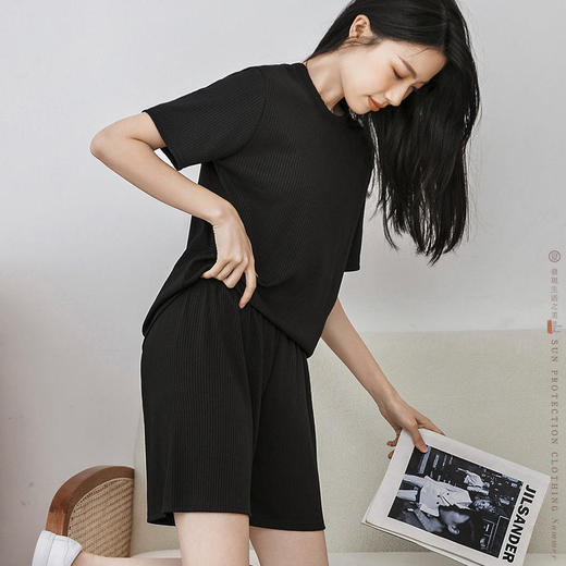 【买1送1！马骨纹坑条家居套装】可外穿短袖短裤家居服，柔软仿若无感，让你舒服到骨子里！夏季睡衣女两件套装 商品图4