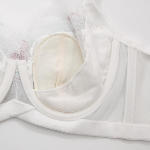 贝佳人文胸“First Love”深V水晶杯-BW932213 商品图4