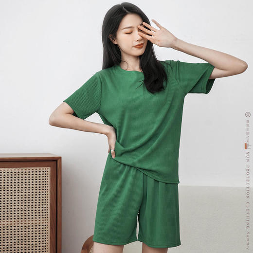 【买1送1！马骨纹坑条家居套装】可外穿短袖短裤家居服，柔软仿若无感，让你舒服到骨子里！夏季睡衣女两件套装 商品图3