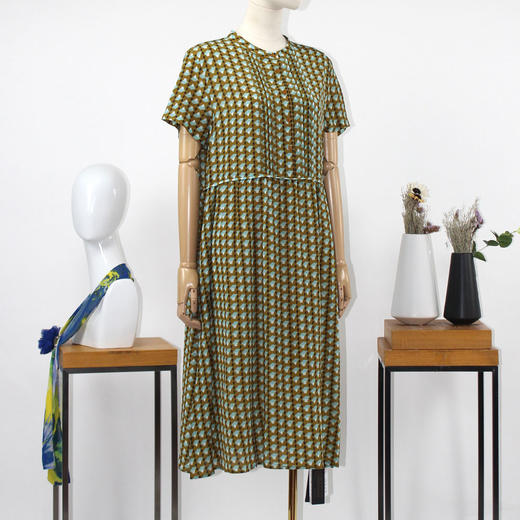 FOCALS福柯斯夏季桑蚕丝圆领短袖几何印花中长款连衣裙F2Y6X067YV 商品图1