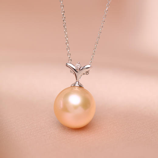 美裕 【素恋】金18K淡水珍珠吊珠链11-11.5mm彩105394 商品图3