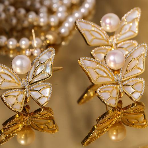 【下单2-3个工作日发】孟女士掀起的蝴蝶胸针热 我们也有一款珍珠蝴蝶胸针 上身效果很赞 商品图1
