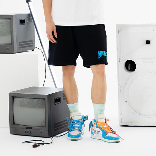 MISHKA大眼球潮牌2022春夏新品男士刺绣高街短卫裤休闲裤短裤M21100856M 商品图2