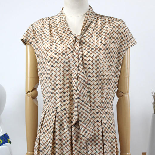 FOCALS福柯斯秋季桑蚕丝短袖飘带桑蚕丝印花连衣裙2Y6X075MV 商品图1