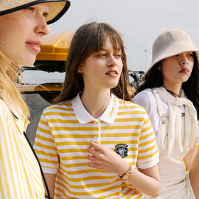 TeenieWeenie小熊2022年春季新款直筒T恤青春条纹流行休闲短袖女TTHS222404P