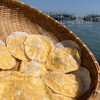 港岛姑娘 手工墨鱼扇贝饼新鲜海鲜小吃油炸茶点 10个装 商品缩略图2