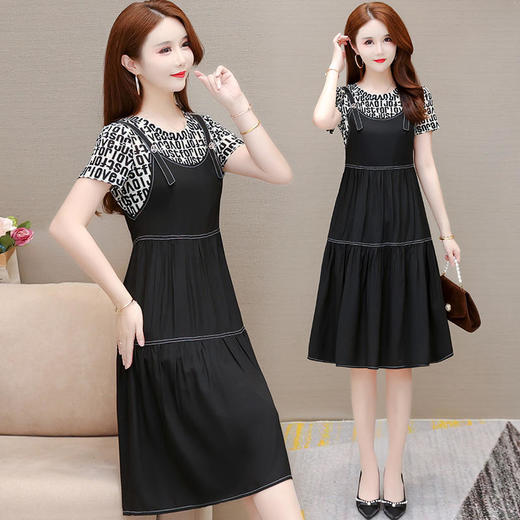 YWE LW22A072时尚假两件套装连衣裙碎花气质减龄a字裙【优】 商品图1