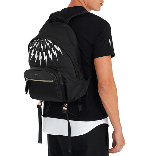 NEIL BARRETT 尼奥.贝奈特 男士闪电印花双肩包 黑色 BB0201 H9101 524 商品图3