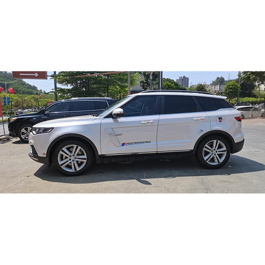 众泰 T700 2.0T 自动豪华型 【长租-深圳】 商品图3