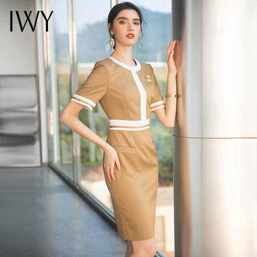 IWY/卡其连衣裙时尚气质女神范美容院工作服女夏季艺考播音主持人正装 Q710 商品图4