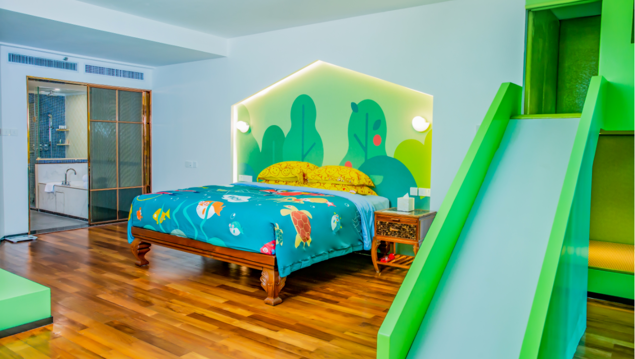 三亚天域二区森林戏水家庭房（建议4大1小）连住3晚含早+泡泡趴+小火车+趣味抓蟹