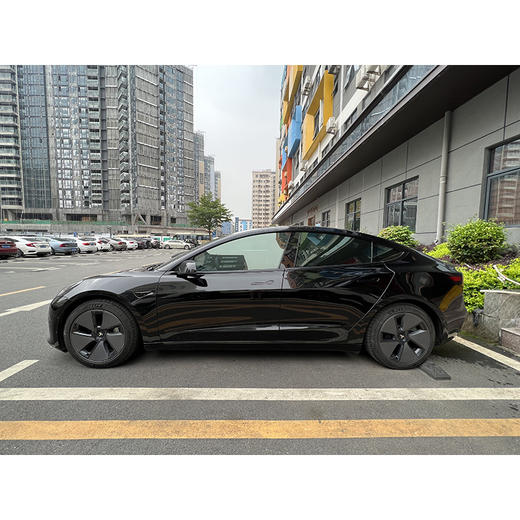 特斯拉 Model 3 标准续航后驱升级版 【长租-深圳】 商品图4
