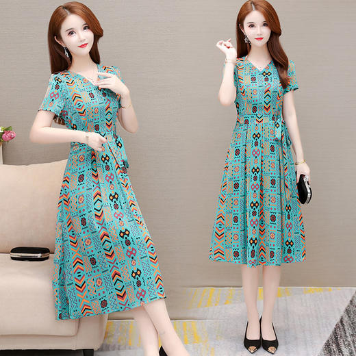 YWE XBY22A63碎花连衣裙气质优雅中长款裙 商品图1