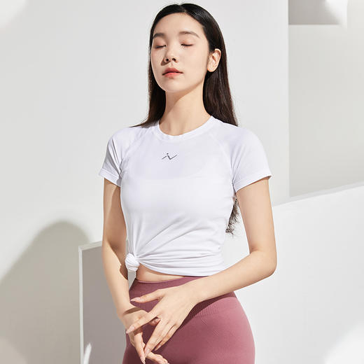 李欣普拉提裸感薄款修身运动健身普拉提上衣LX0590M（特价产品，非质量问题不支持调换和退款） 商品图3