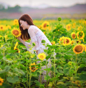 “珍惜那些总是哈哈哈哈的人”