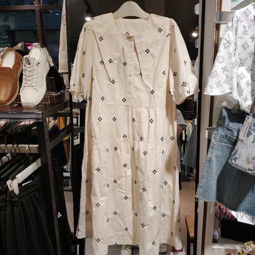 韩版反领刺绣花连衣裙 商品图0