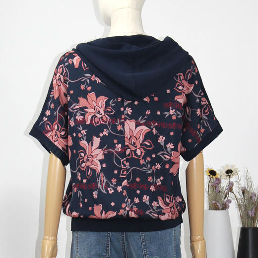 FOCALS女装夏季新款桑蚕丝连帽拼接套头印花衬衫上衣FRRBN237BV 商品图2