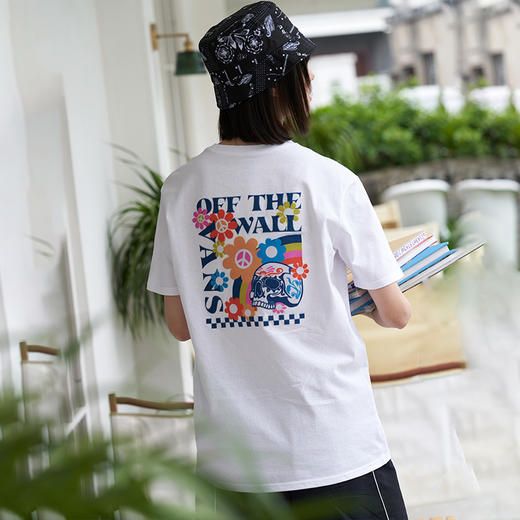 VANS女子短袖T恤白色夏季趣味印花VN0A7Q2CBLK / VN0A7Q2CWHT 商品图1