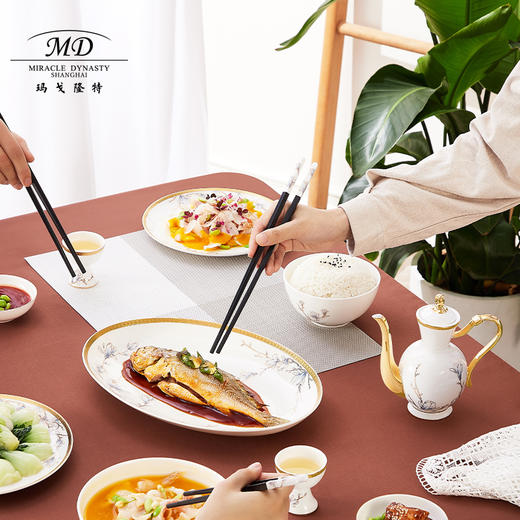 【6F】玛戈隆特 进博盛宴9头酒具套装 6人份骨瓷珐琅彩家用黄酒具酒杯套装 礼盒包装 商品图4