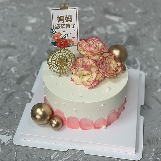 6寸康乃馨 鲜花蛋糕 商品图0