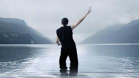 莱珀妮丨给她一支舞的时间