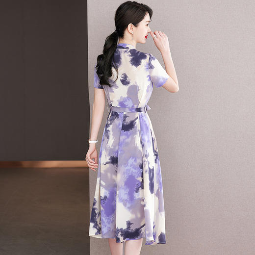 法式复古，时尚洋气中长款收腰显瘦雪纺V领连衣裙CC-5567 商品图3