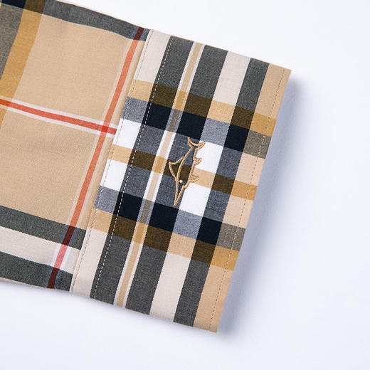 GOOD LUCK/德鲨经典流行色格纹精致舒适长袖衬衫BY21306-825 商品图7