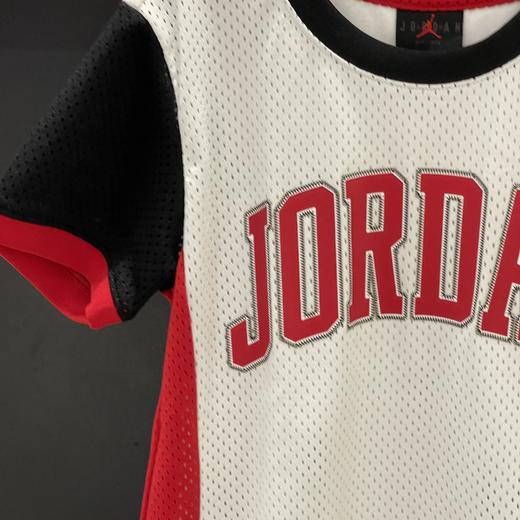 乔丹童衣夏男女童装网眼速干运动短袖T恤篮球服JD2222029 商品图2