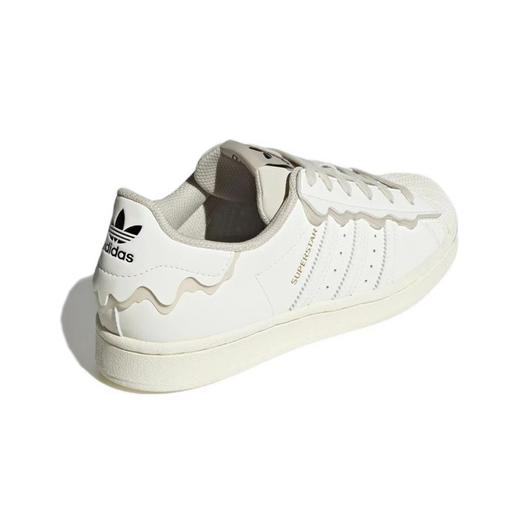 Adidas Originals Superstar  奶油 奶fufu的 谁看谁不迷糊 沿袭贝壳头的经典设计，又多了小女生的情调~ 商品图3