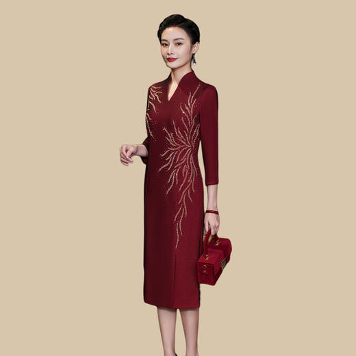 CZD-CGJS-80828春款旗袍连衣裙气质婚礼礼服钉珠喜婆婆婚宴装低开衩 商品图0
