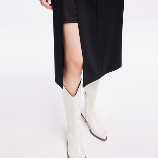 LILY2022夏新款女装别致洋气开叉高腰显瘦A字半身裙122240C6501 商品图3