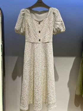 品牌：轩日-HIGHDAY 品名：短袖连衣裙