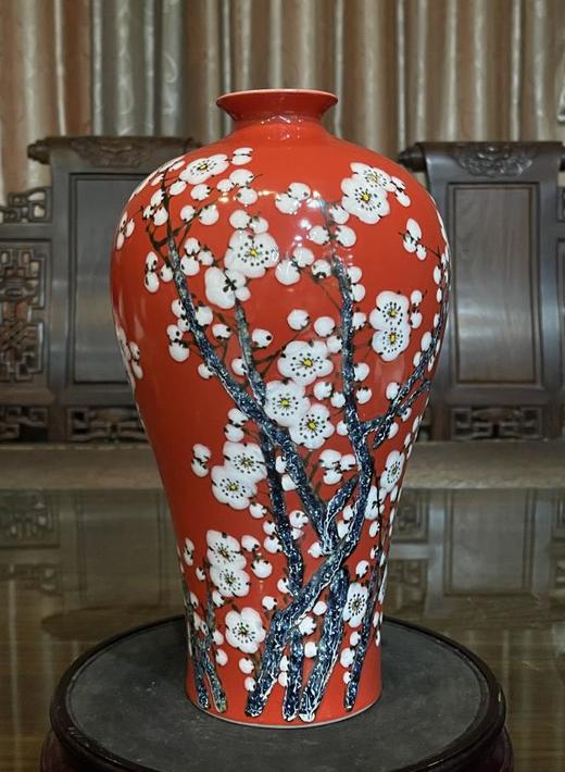 高温中华红颜色釉堆画春风第一香梅瓶 商品图0