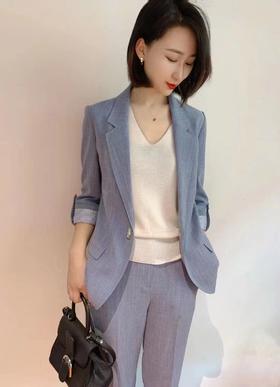 织悟	女士时尚外套 221uxf1401a